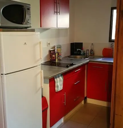 Casa de Férias Chalet En Bois A 500m De La Mer Lucciana (Corsica)